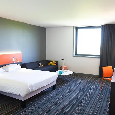 Ibis Styles Centre Gare 3* Caen