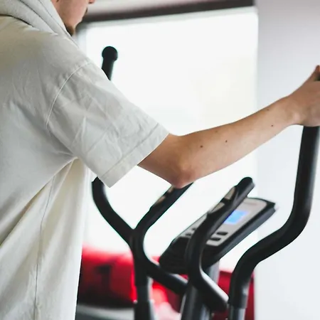 イビス スタイルズ サントル ガール カーン