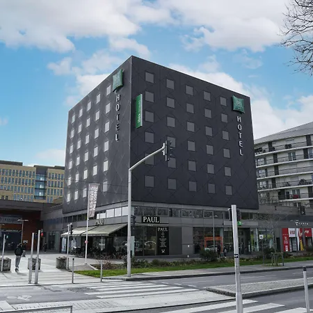 Ibis Styles Centre Gare Отель Кан