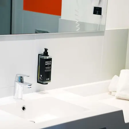 Отель Ibis Styles Centre Gare