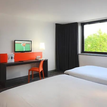 Hotell Ibis Styles Centre Gare 3*