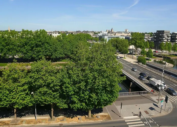 Ibis Styles Centre Gare Hotell 3*